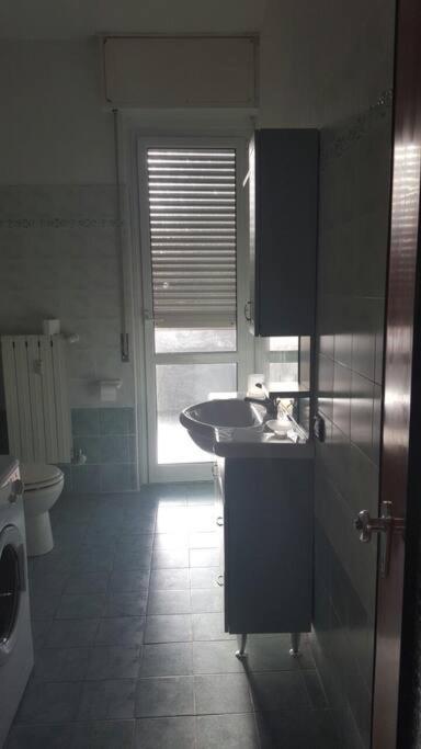 Albenga Sul Mare Famiglie Ed Amici Fino 10 Posti Daire Dış mekan fotoğraf