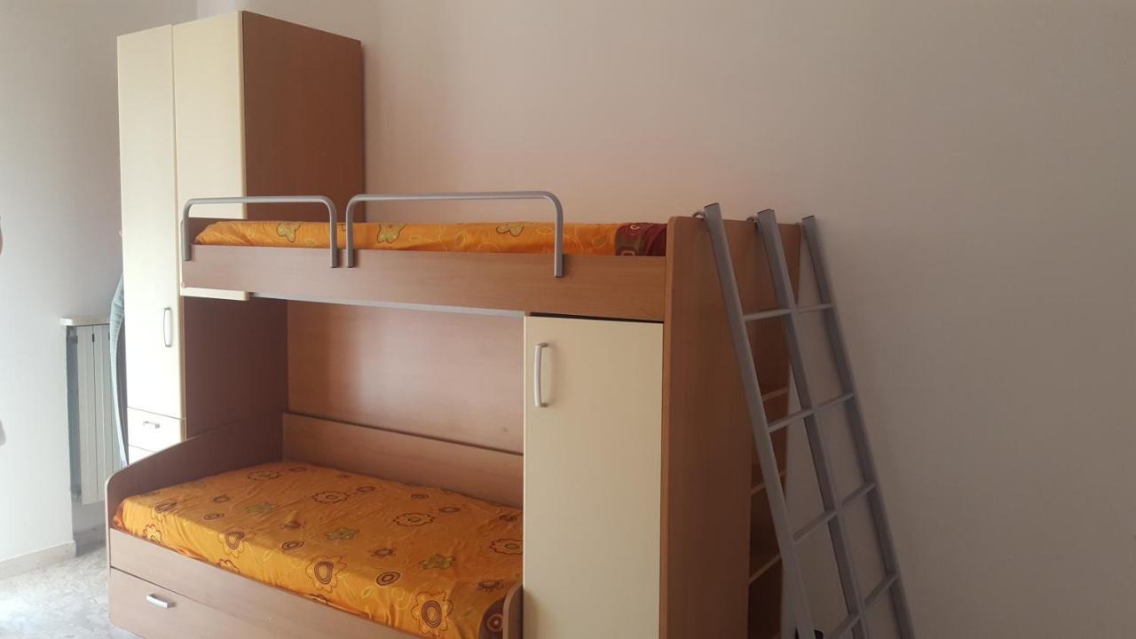 Albenga Sul Mare Famiglie Ed Amici Fino 10 Posti Daire Dış mekan fotoğraf